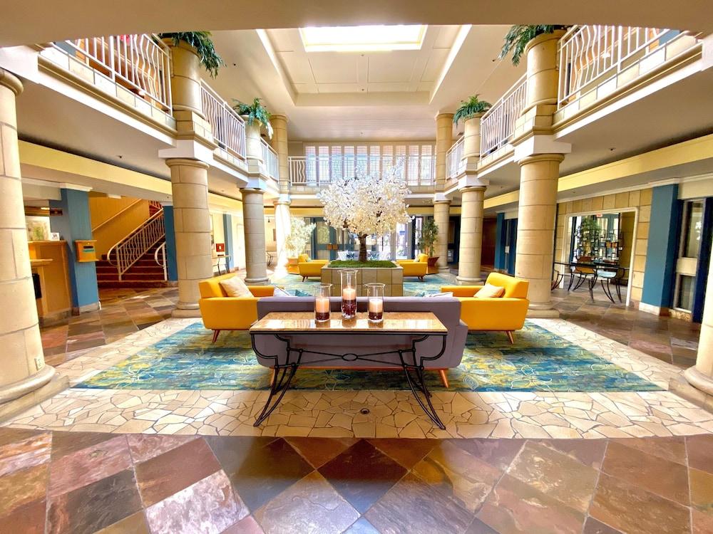 Atrium Hotel Orange County Ървайн Екстериор снимка
